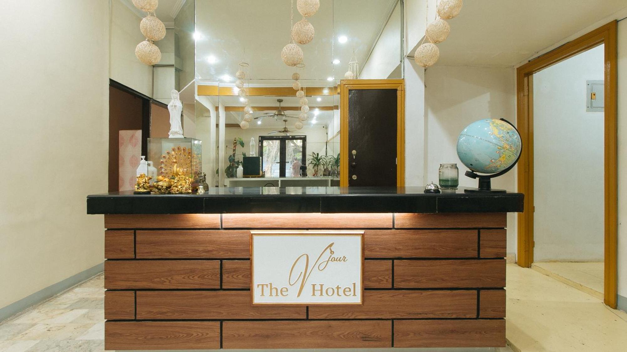 RedDoorz @ The V'Jour Hotel Angeles Exterior foto